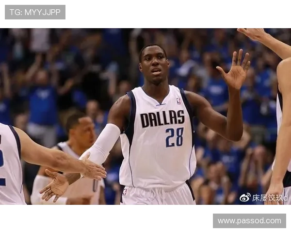 扎伊恩对位内线单打回升，效率高于上赛季