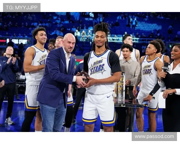 斯蒂芬·卡斯尔无球跑位提升投篮效率明显优于同队外线射手